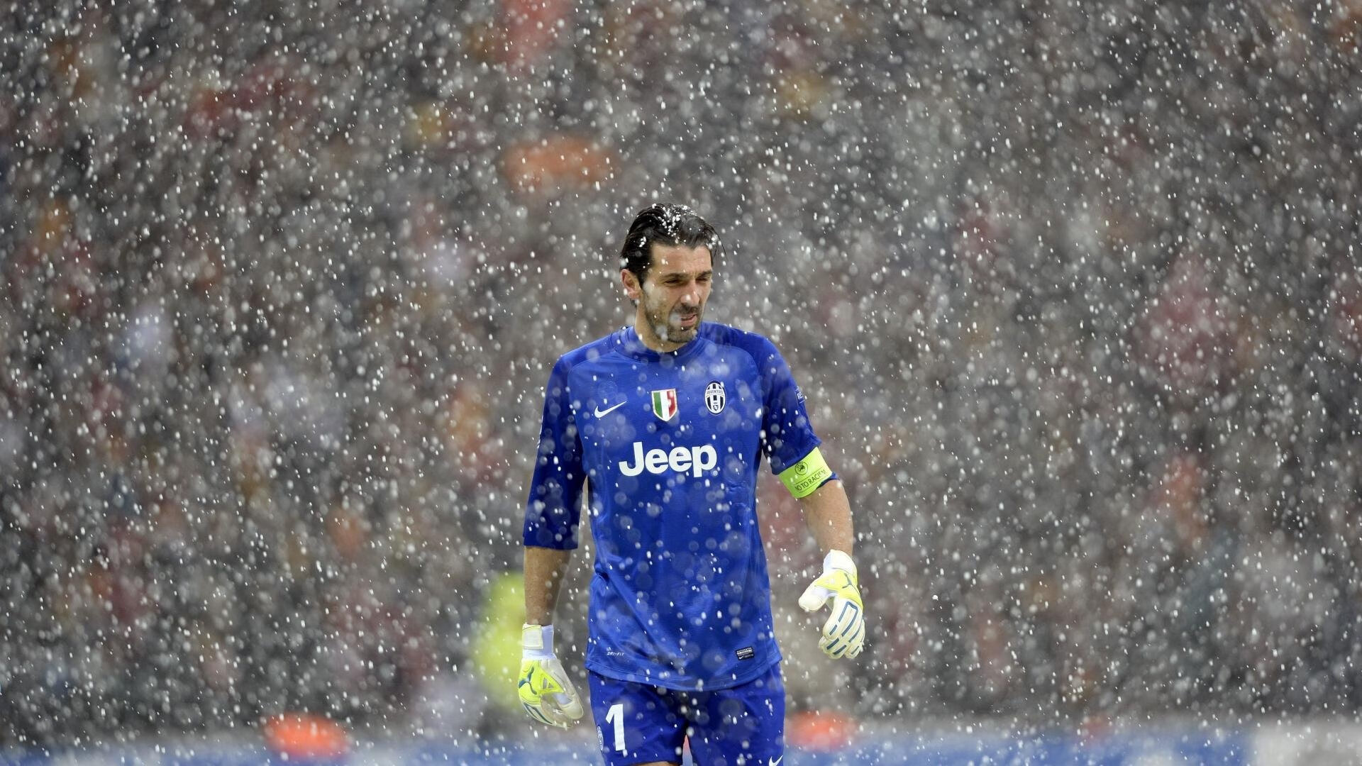 “牛仔3K亲子跑：孩子与父母一起挑战赛道”